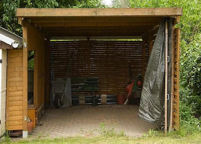 Semesterbostad Ferienhaus,